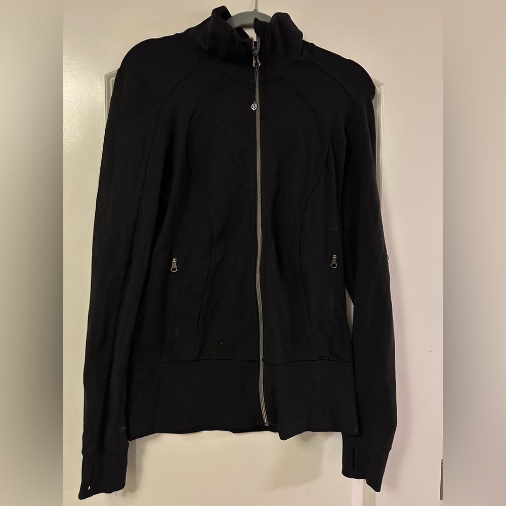 Lululemon Zip up 🖤🖤